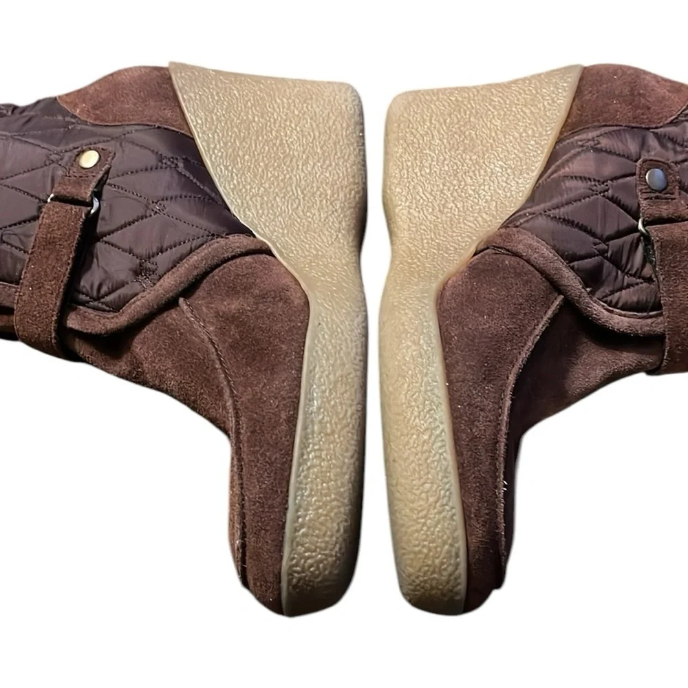 Enzo Angliolini Brown Quilted Suede Wedge Boots Size 10